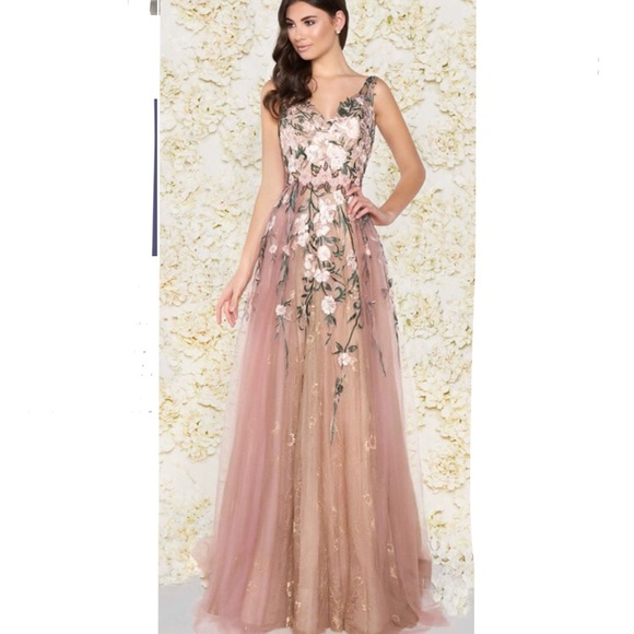 discontinued mac duggal prom dresses